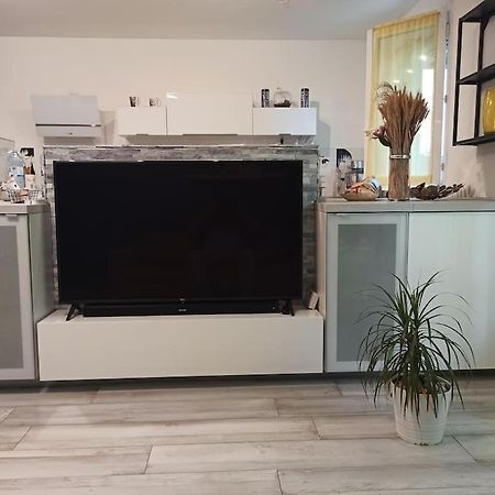 Chez Ilenia Apartment Lagny-sur-Marne ภายนอก รูปภาพ